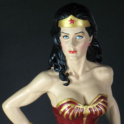 (입고) Wonder woman Lynda carter statue