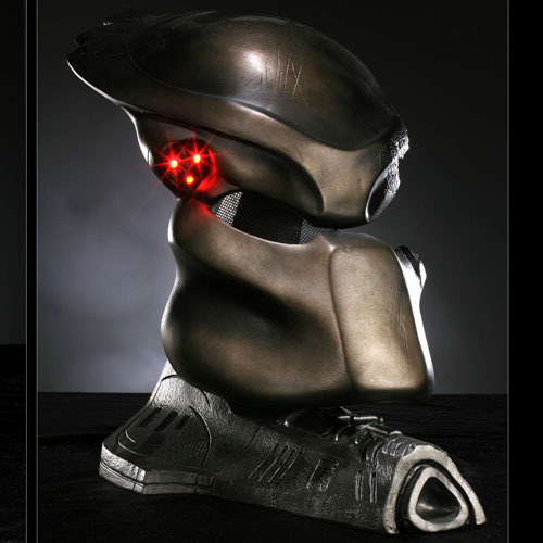 (예약마감) 프레데터스(Predators) - Battle Damaged Classic Predator Mask Prop Replica